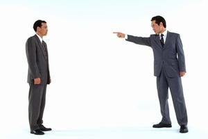 鳴門市で債務整理対応可能な専門家は？